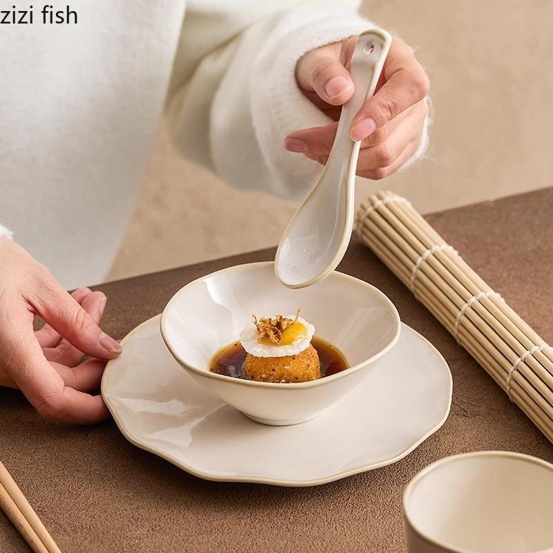 Beige Färg Keramisk Servis Set Ugnsväxlingar Soppsked Soppskål Desserttallrik Kaffemugg Restaurang Kreativ Skål Fat Set