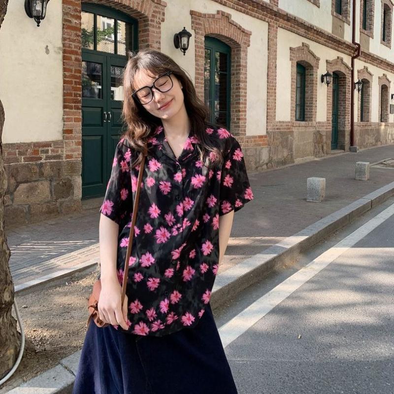 

Женский костюм с цветочным принтом, рубашка с воротником, женская однобортная модная универсальная рубашка, летняя с коротким рукавом, шикарная одежда XXL красный