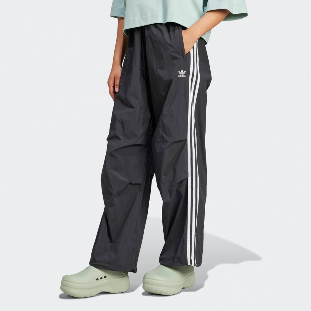 

Штаны Adidas 3s Woven Parachute Iy7251 черные XS