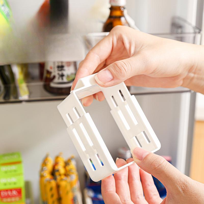 The Refrigerator Can Be Extended and The Small Hanging Box Can Be Freely Adjusted with A Snap-on Storage Basket