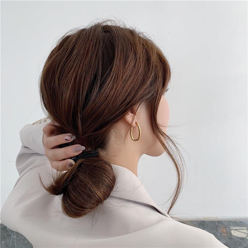 Neutral U-shaped European & American Oval Stud Hoop Earrings, Titanium Steel 18K Gold Plated.