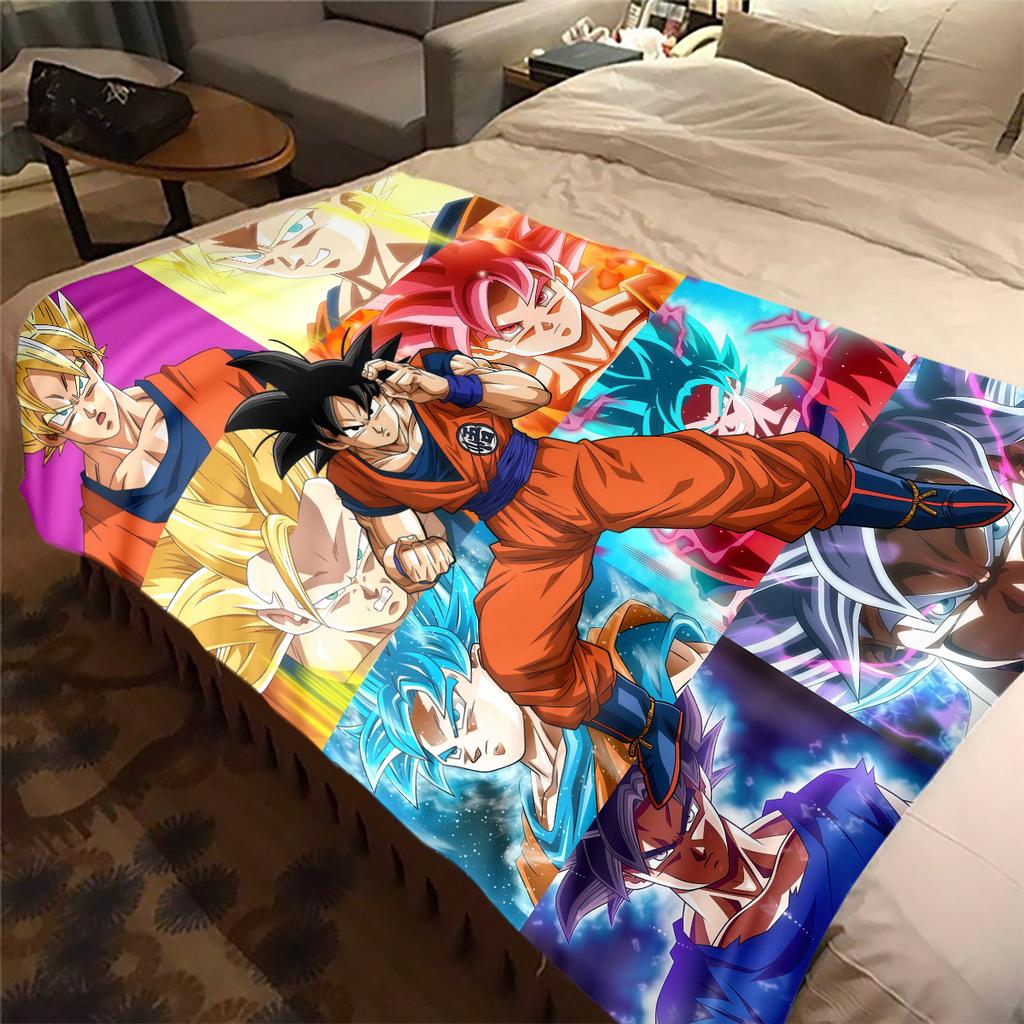 1pz Coperta in Flanella con Stampa Son Goku, Alta Qualità per Tutte le Stagioni, Decorazione per la Casa, Calore e Comfort, Perfetta per Regali di Natale
