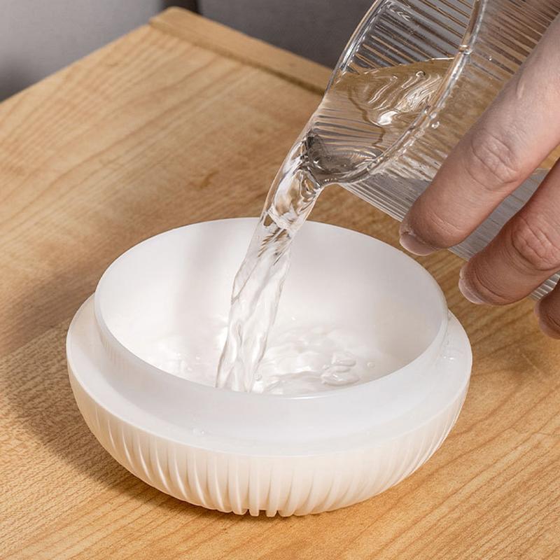 Creative Onion Shape Humidifier Scented Can Air Humidifier with Night Light Quiet Sleep Desktop Office Aroma Oil Diffuser