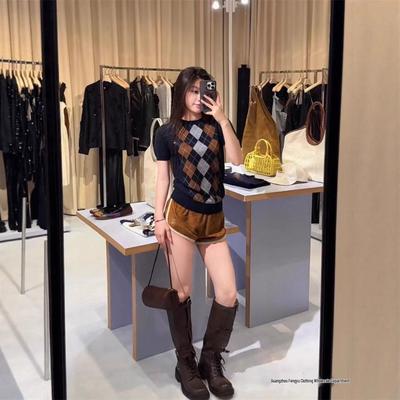 2025 Early Autumn Sweet Preppy Argyle Knit Crew Neck Short Sleeve Sweater for Women