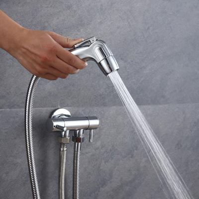 WC-Hand-Bidet-Sprühpistole Schlauch-Set Badezimmer Hand-Bidet-Sprühset Kit Frauen Sauberer Duschkopf Badezimmer-Zubehör