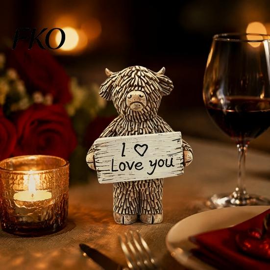 Lifelike Highland Cow Decor Desktop Ornament, Heartwarming Animal Figurine, Resin Farmhouse Home Statue with Confession Sign for Office