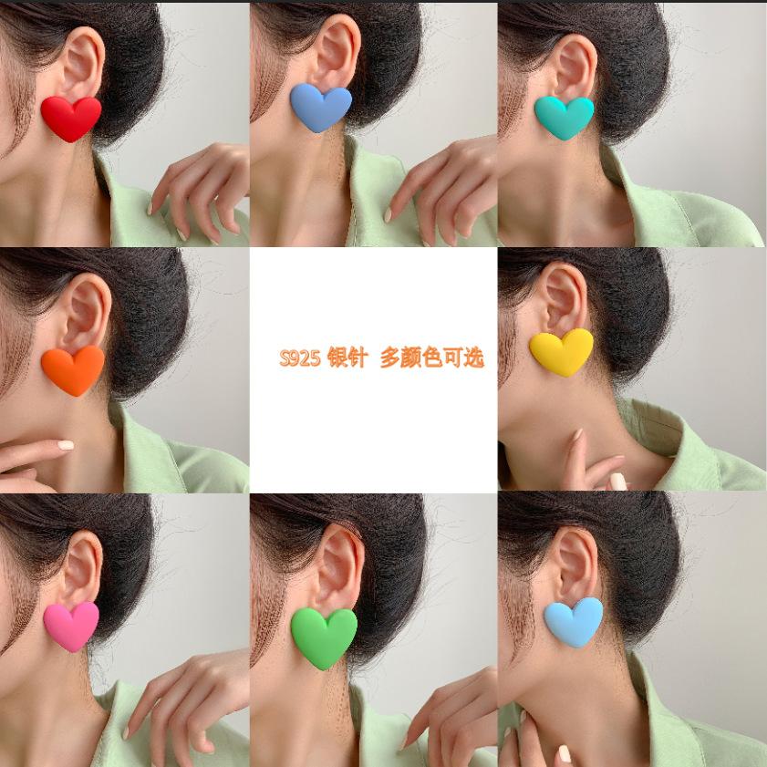 

Ins Fashion Candy Heart 925 Серебряные серьги-иглы Macaron Многоцветные многоцветные серьги-сердечки