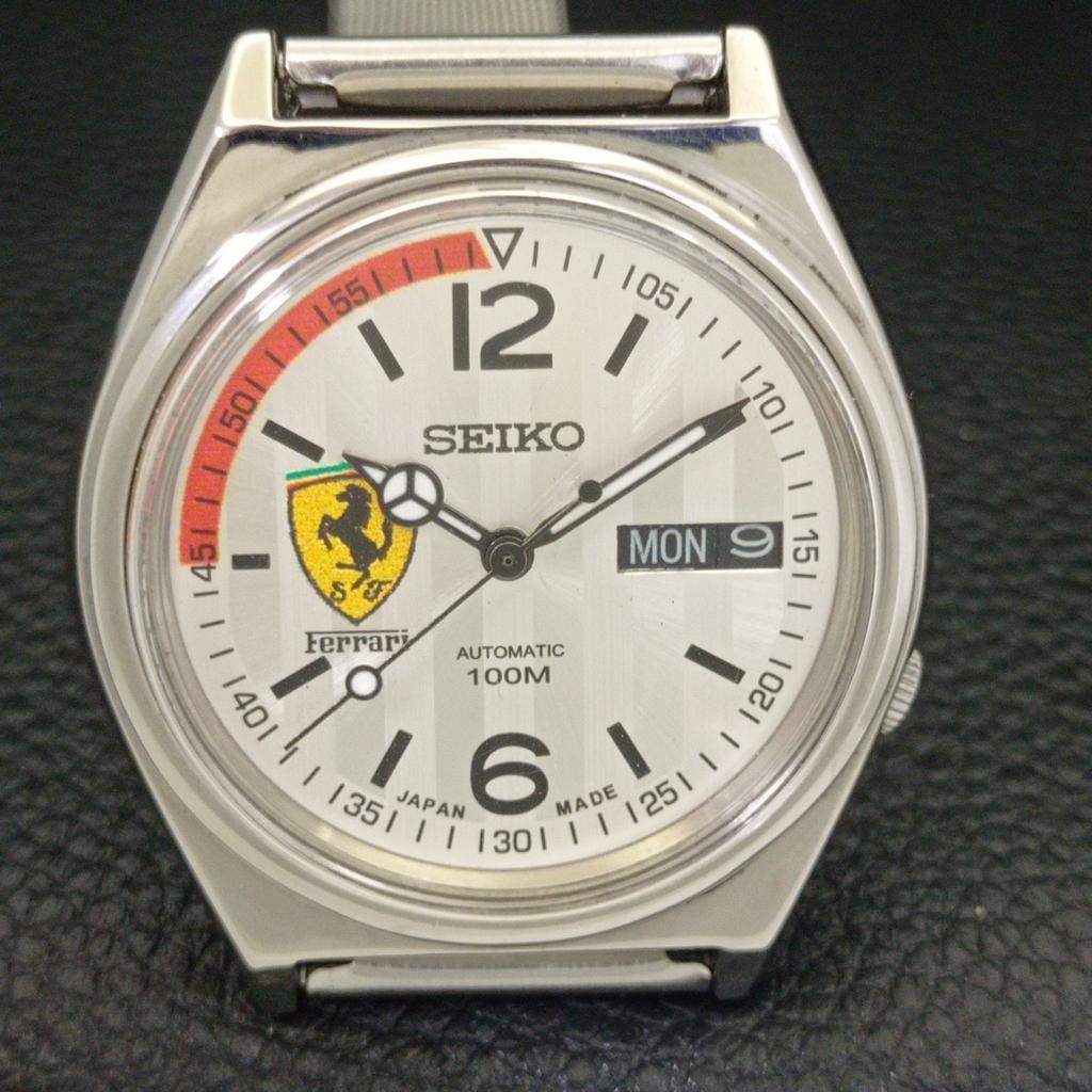 AUTOMATIC VINTAGE SEIKO JAPAN 7009A MENS FERRARI DIAL WATCH a700522-5