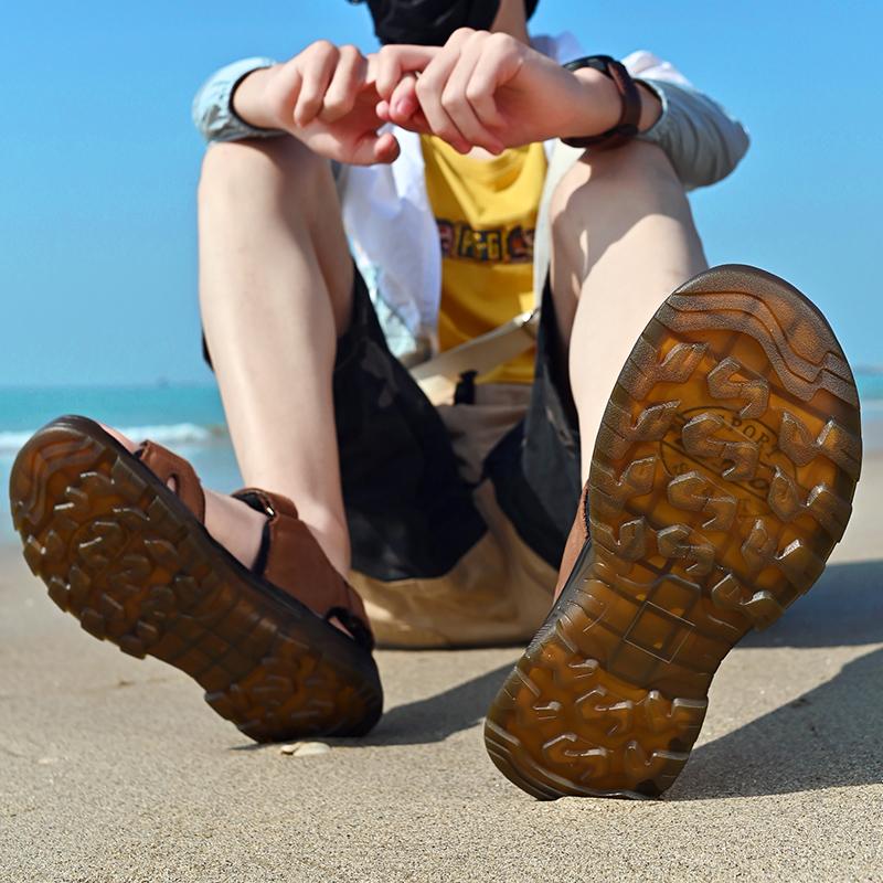 Summer Outdoor Sandals Men Beach  Casual ShoesBreathable Comfortable Sandals Hiking Shoes Men