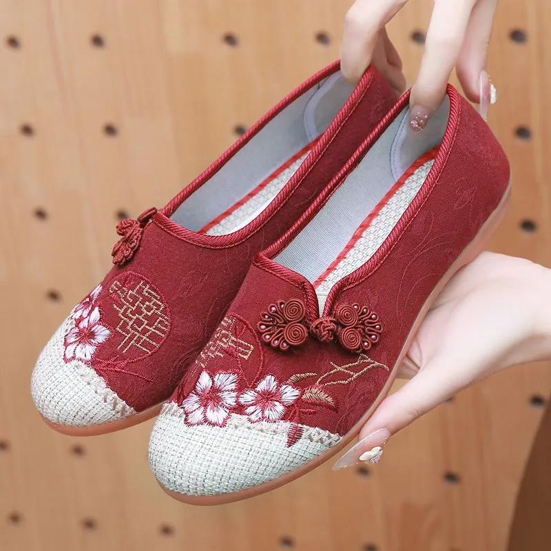 Women Cute Light Weight Anti Skid Red Retro Chinese Traditional Anti Skid Flat Shoes Lady Casual Comfort Shoes Ab506