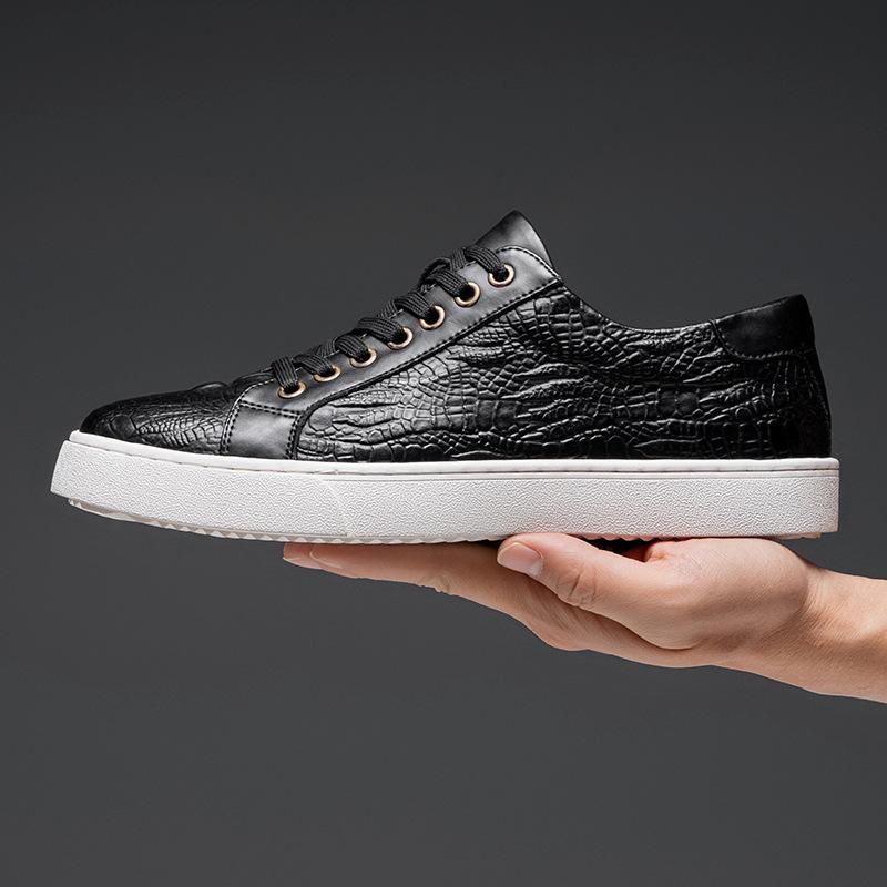 Extra large size men's shoes spring 2025 new trend board shoes British style color polishing casual shoes soft sole white shoes men