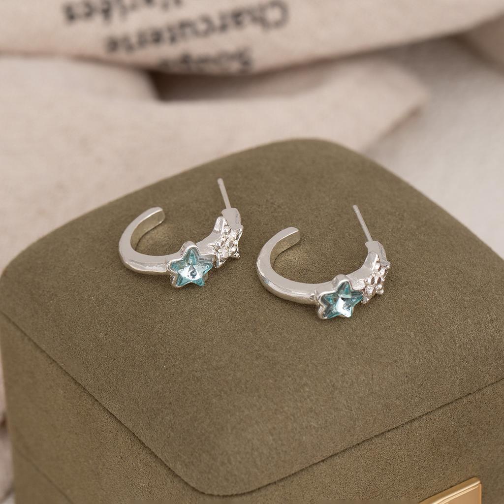 Blue Diamond-Set Star Stud Earrings Personalized Sweet And Cool C-Ring Earrings Design Niche Light Luxury Exquisite Earrings