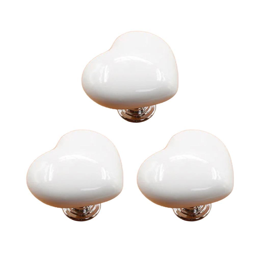 3dílná/sada Krásný samolepicí toaletní lisovací nástroj Pohodlné a módní toaletní tlačítko ve tvaru srdce pro domácnost