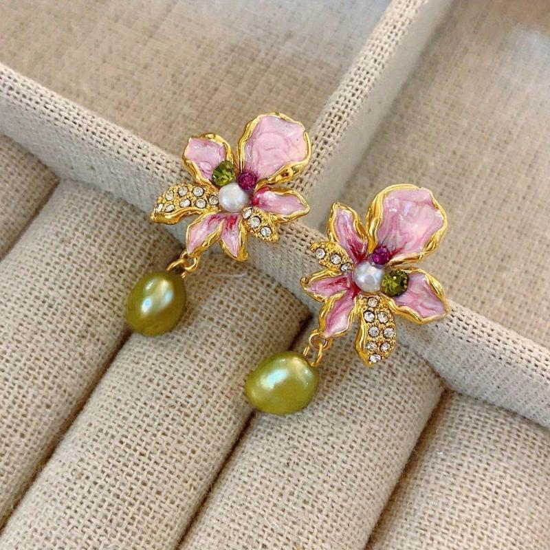 

Elegant and Fashionable Drop Oil Flower Imitation Pearl Women s Earrings, Vintage and Trendy Holiday Party Accessories Zircon