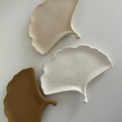 1 Stück Handgefertigte Ginkgoblatt Silikonform für Schmuck und Kunsthandwerk - Ahornblattform Tablettform für Harz und Gipskunst Squishy