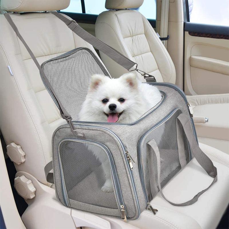 Portable Breathable Pet Carrier: Foldable, Lightweight, Car-Mountable, Large Capacity for Cats and Small Dogs