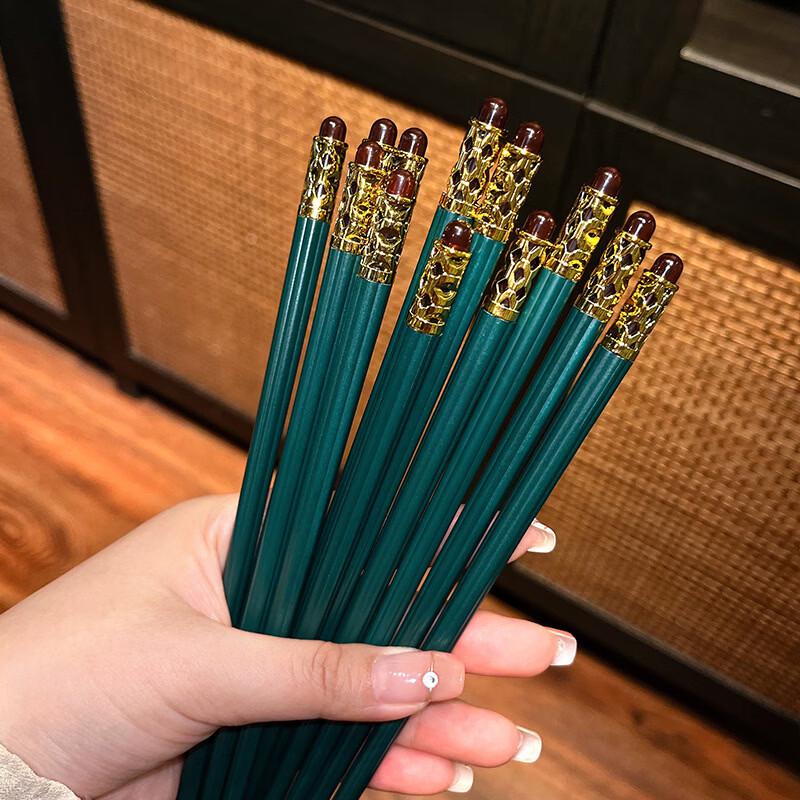 

Nordic Style Dark Green Gold Chopsticks