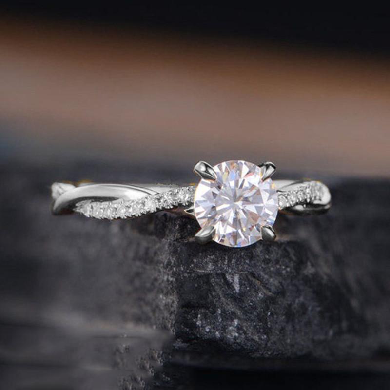 Zircon Ring - A Simple and Fashionable Engagement Jewelry Piece