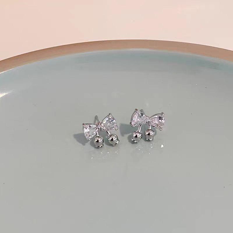 Bang Bang! Gentle Temperament Niche Zircon Bow Stud Earrings Light Luxury Earrings Women