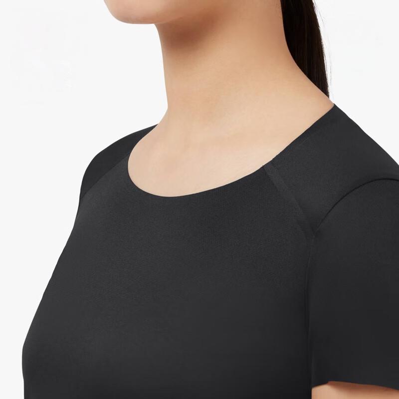Sur Performance T Doux Sportif Simple Manches Courtes Regular T-shirt Femme Hauts Noir Gris Foncé 202.00237