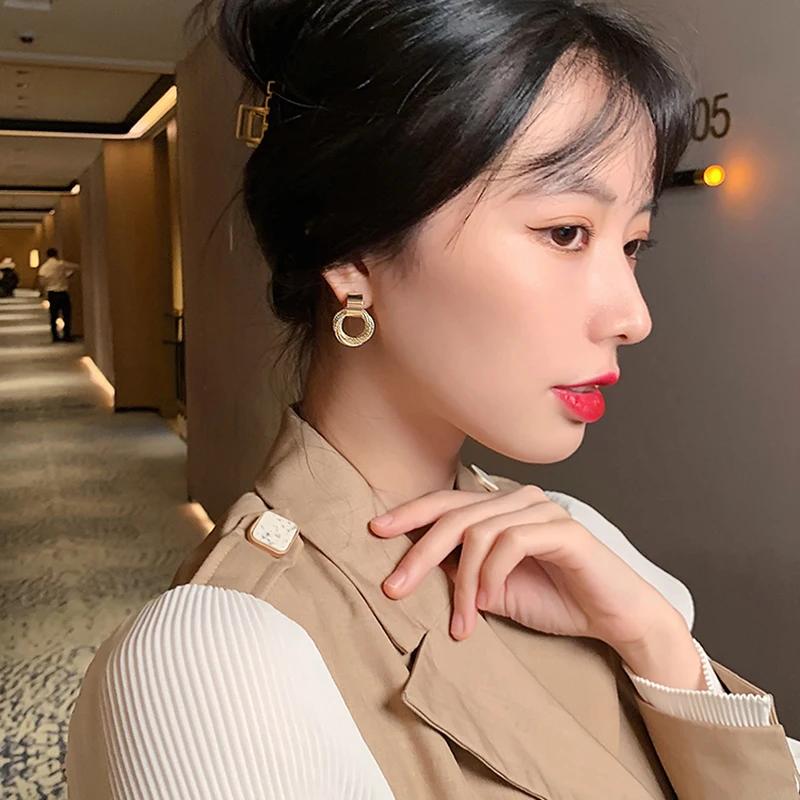 Retro Metallic Gold Colour Multiple Small Circle Pendant Earrings 2024 Zircon fashion Wedding Party Unusual Earrings For Woman