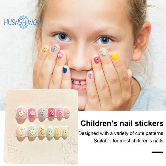 12Pcs Kids Cartoon False Nails - Cute Christmas Themed Pattern, Embossed Press On Nails, Self-adhesive Fake Nails DIY Art