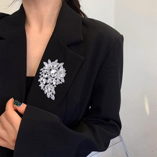

Женская брошь изысканного мастерства, элегантные модные украшения, брошь со стразами, аксессуары для женской одежды