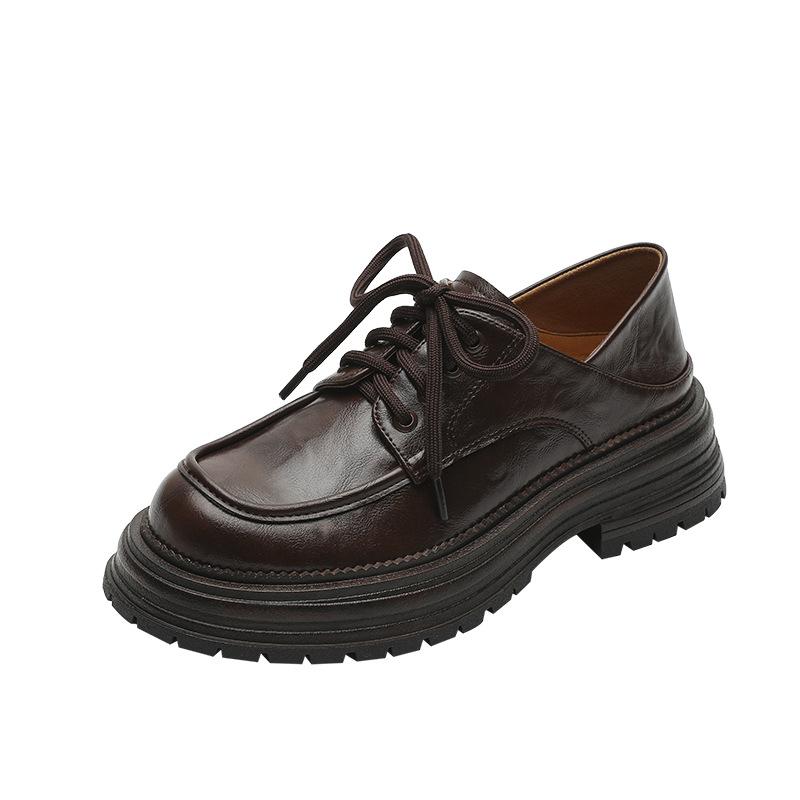 Zapatos pequeños de cuero con cordones de estilo británico retro para mujer, primavera 2025, nuevos, de punta redonda, zapatos individuales, exquisitos mocasines de tacón grueso para niña