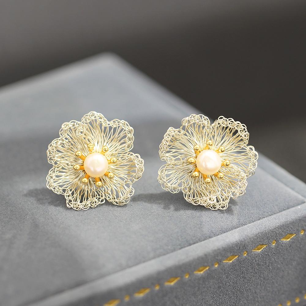New French Elegant Handmade Silk Flower Stud Earrings Temperament Versatile Freshwater Pearl 925 Silver Needle Earrings Women s