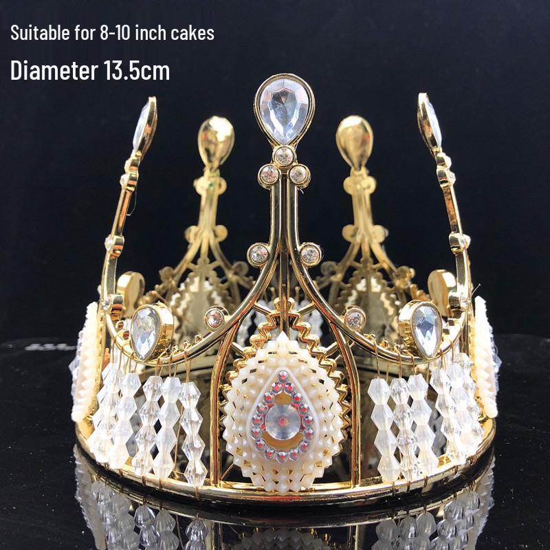 Královský krajkový a perlový dort - design královny čelenky pro svatby a narozeniny