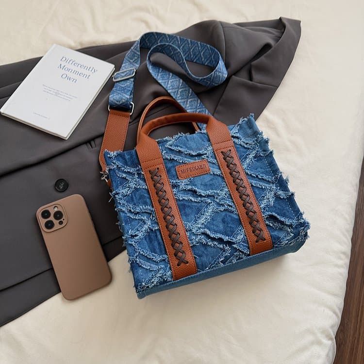 Borsa a tote in denim con bordo grezzo borsa a mano da donna