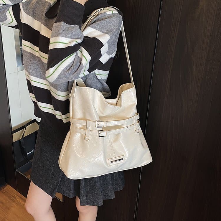 

Vintage oil wax pitot bag women s shoulder messenger bag белый