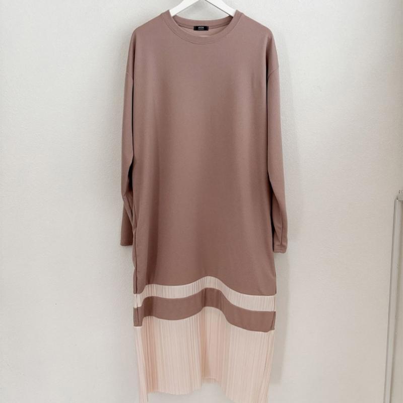 Shop   Women Color Block Pleated Round Long Dress Beige Ara Wdr 3858