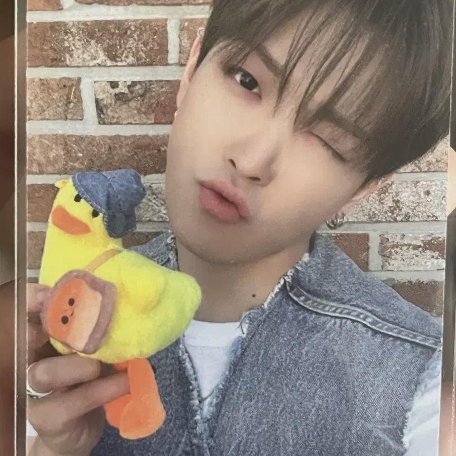 

Apple Music Ateez Hongjoong Gyodaori