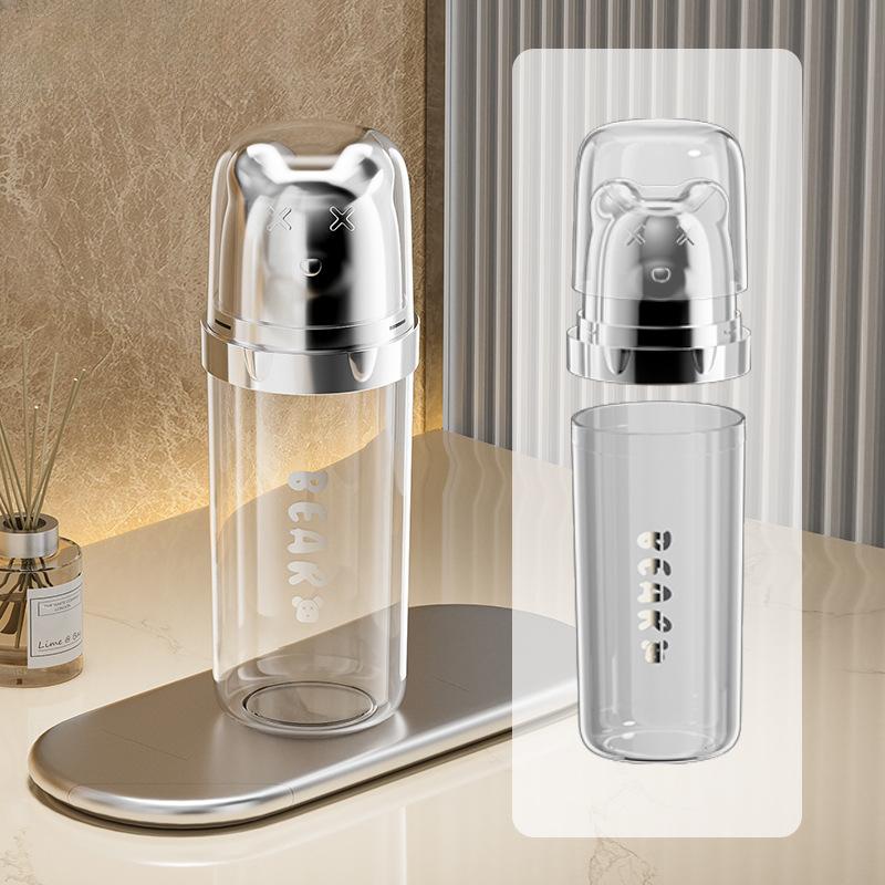 

Стакан для туалетных принадлежностей Маленький медвежонок Дорожный портативный три-в-одном Стакан для полоскания рта Коробка для хранения зубных щеток Туалетные принадлежности Two transparent cups