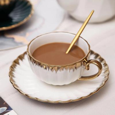 Sada severských šálků a podšálků na kávu pro domácnost, nový keramický odpolední čajový šálek s podšálkem z Phnom Penhu, luxusní květinový čajový šálek s vodou