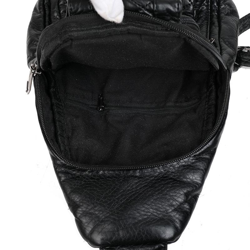 Large Capacity Women's Breast Bag Solid Color Retro Lock Diamond Braided Women's Shoulder Bag Portable Daily Mother Bag