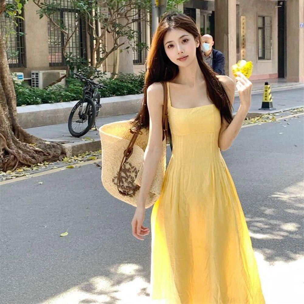 

Elegant Yellow Camisole Dress - French Summer Style, Waist-Cinched, Slimming A-Line Skirt, Beach Vacation Long Dress S (for up to 95 jin)