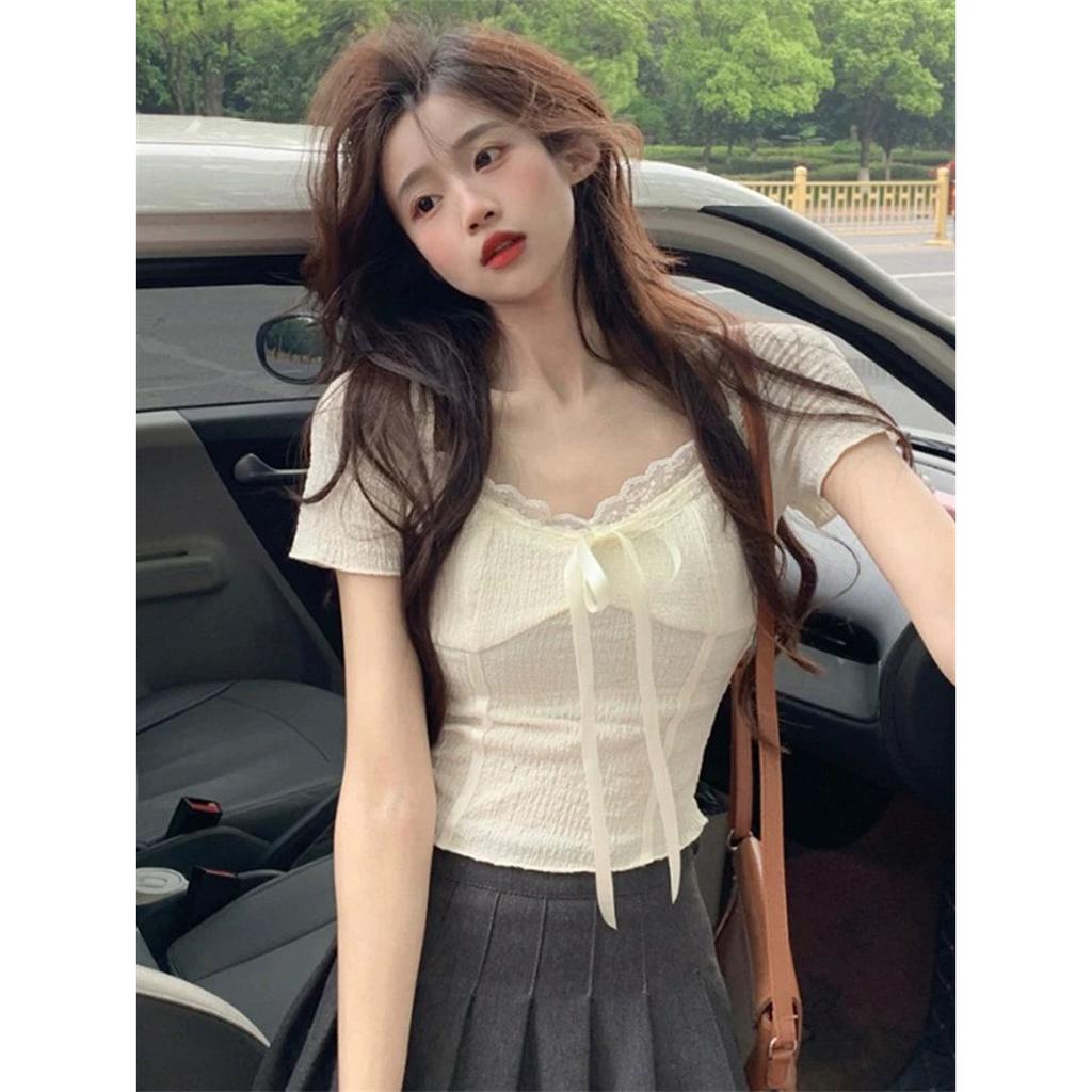 Summer French lace splicing V-neck short-sleeved T-shirt women's sexy pure desire style slim-fitting versatile top ins tide