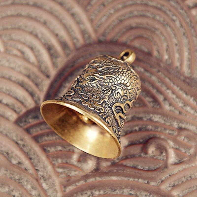 1pcs Vintage Brass Antique Bell Antique Brass Bells Dragon Bell Small Brass Brass Car Keychain Jewelry Ornament Home Ornaments Men's Keychain Pendant