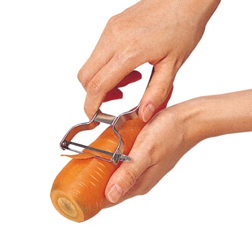 Kai Corporation KAI Easy To Hold Handle Shape Stainless Steel Peeler Peeler with Potato Bud Remover Dishwasher Safe KAI KITCHEN Silver DH8009