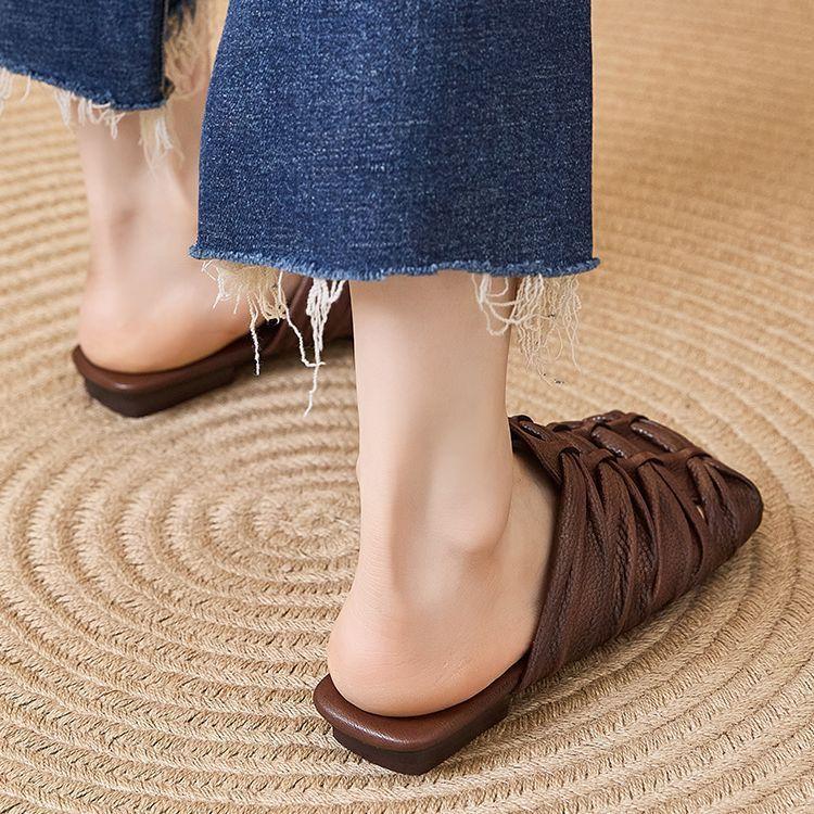 Brown Woven Bag Head Slippers Women's Summer 2025 New Soft Bottom Not Tired Feet Retro Square Head Casual Half Slippers