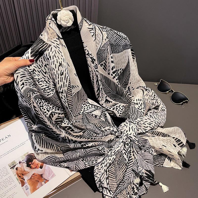 Winter Green Branch Floral Tassel Viscose Shawls Scarf Lady High Quality Thick Wrap Beach Stole Bufandas Muslim Hijab 180*90Cm