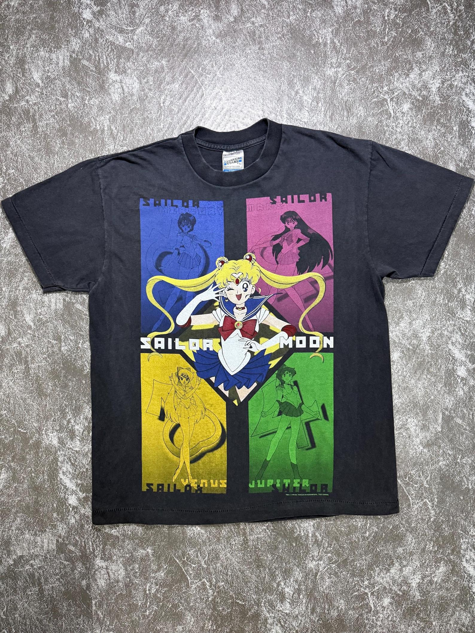 Vintage Y2K Sailor Moon Graphic Tee: Oversized Anime T Shirt, Kawaii Streetwear Manga 90s S