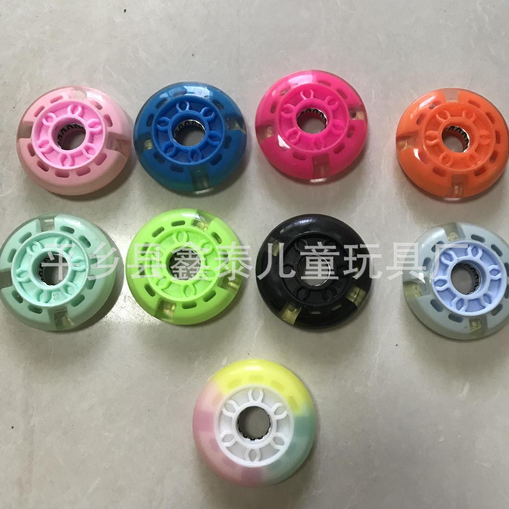 PU Flashing Scooter Wheel for Children's Wiggle Cars - Silent Roller Skating Caster Accessories
