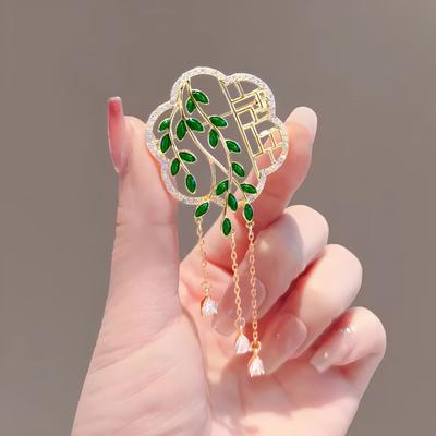 Chinese Style Elegant Spring Breeze Blowing Willow Leaves Brooch High-End Temperament Fringed Cheongsam Pin Suit Collar Brooch