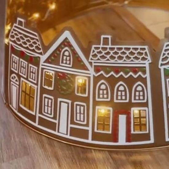 26/28-Inch LED Gingerbread Christmas Tree Collar Xmas Tree Skirt with String Light Xmas Artificial Trees Stand Base Ring Cover Decoration