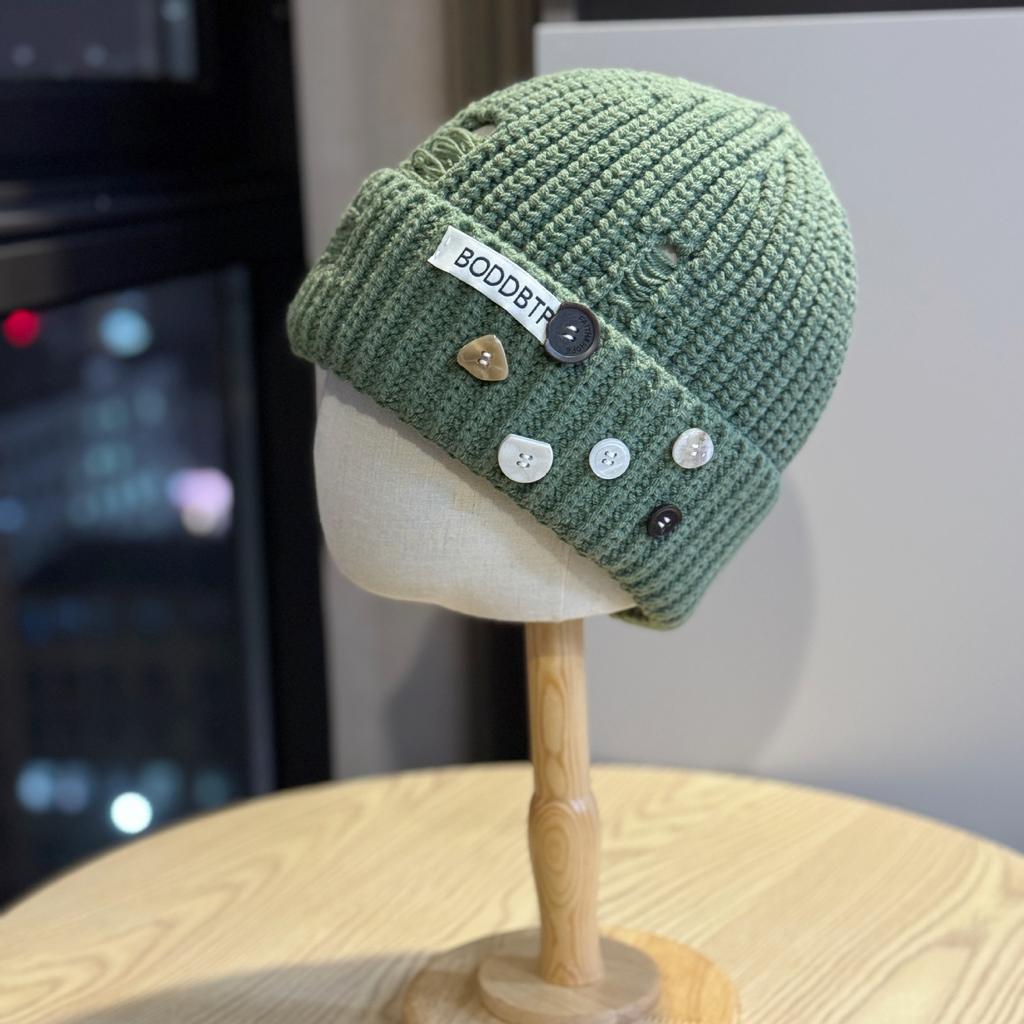 Distressed Knitted Woolen Hat with Holes for Women Autumn and Winter Retro Baotou Cold Hat for Men