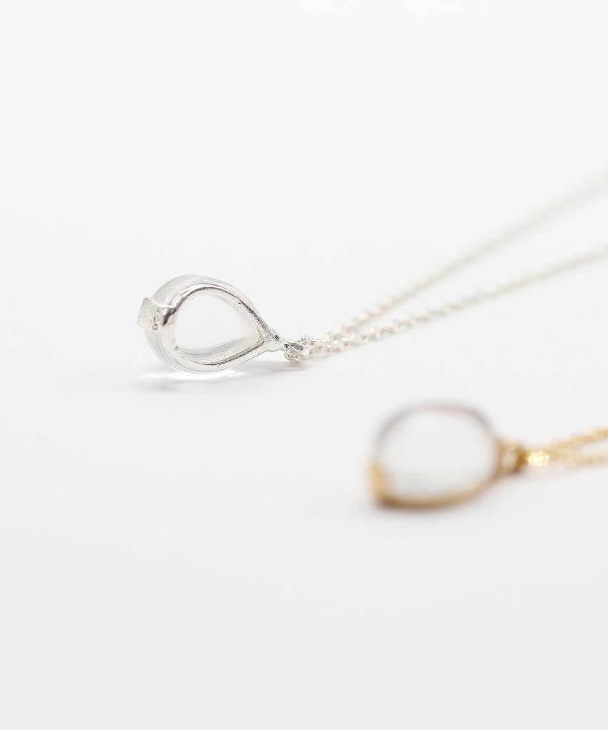 Ordor Teardrop Clear Quartz Necklace