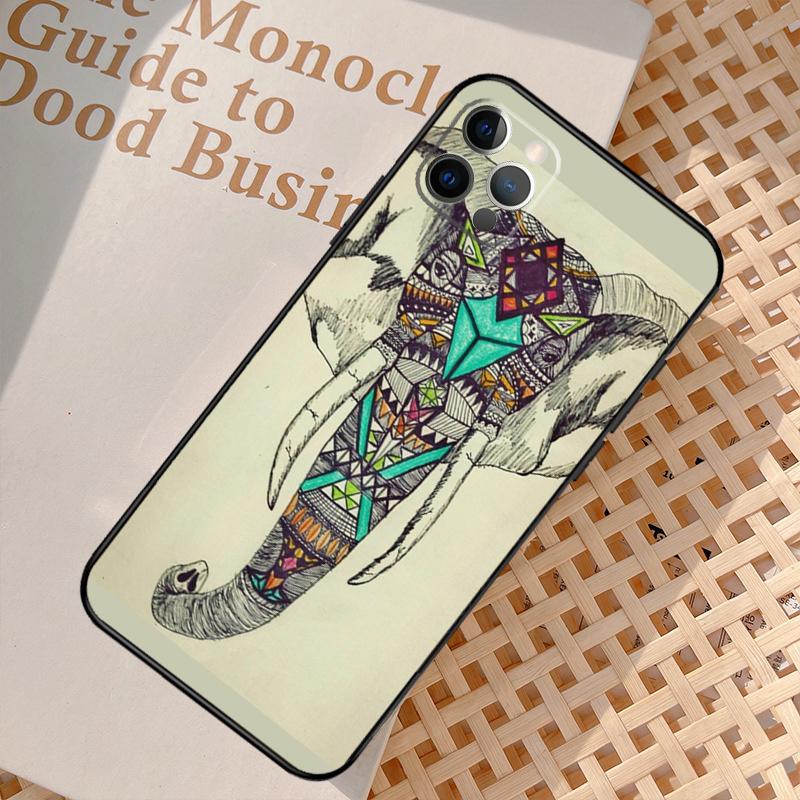 Totem Aztec Elephant Phone Case For iPhone 17 Air 16 14 13 12 11 15 Pro Max 12 13 mini 15 16 Plus 16e Cover Coque